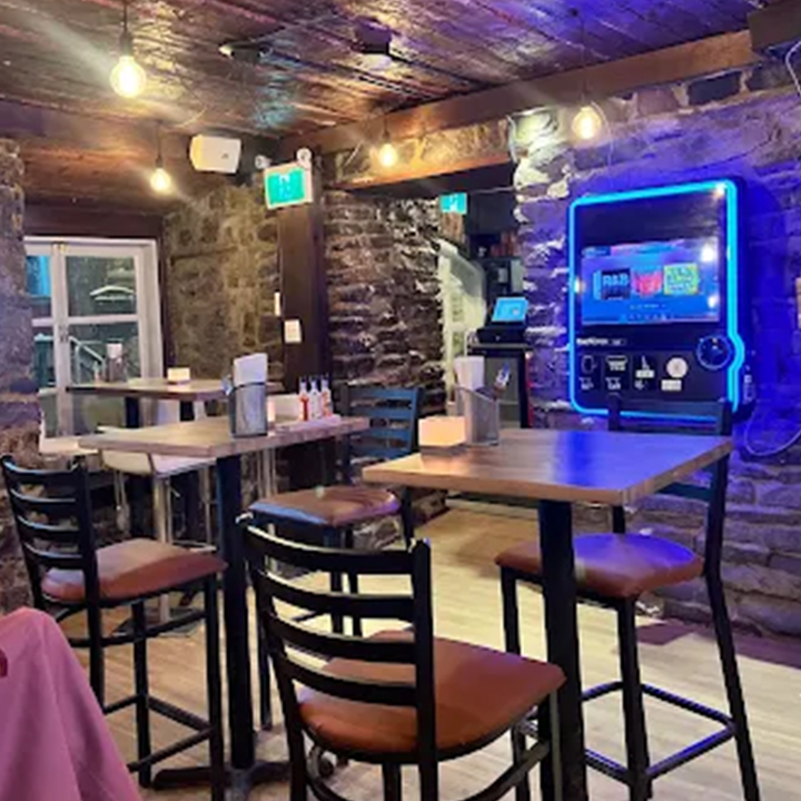 Nacho Pub